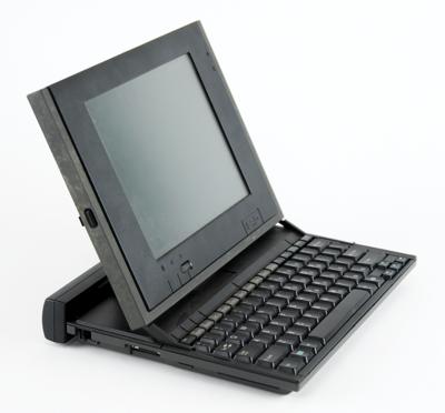Lot #8047 GRiDPad Convertible Model 2260 - Image 3