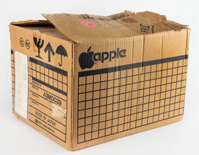 Lot #8012 Apple IIe Computer(Model A2S2064) with Apple III Monitor - Image 12