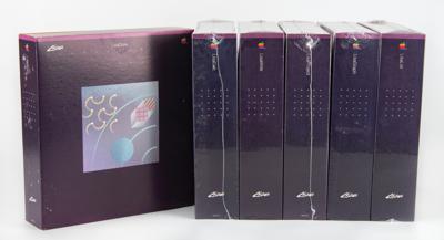 Lot #8013 Del Yocam's Apple Lisa with Twiggy Drives and Original Boxes - Image 23