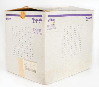 Lot #8013 Del Yocam's Apple Lisa with Twiggy Drives and Original Boxes - Image 25