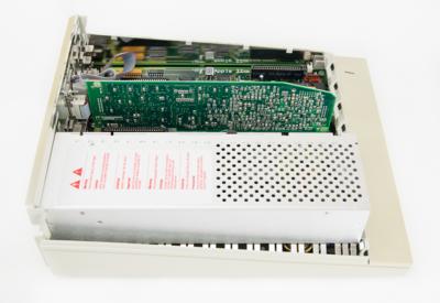 Lot #8016 Del Yocam's Special Edition Apple IIGS with Original Box - Image 6