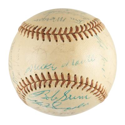 Lot #913 NY Yankees: 1955 Team-Signed Baseball w/ Mantle, Ford, Berra - Image 1