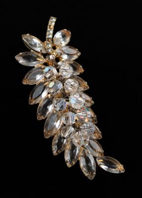 Lot #8014 Prince's Purple Rain Leaf-Shaped Brooch - Image 1