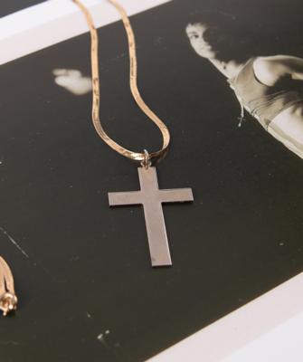 Lot #8034 Prince's Personally-Owned and Stage-Worn Waist Chain and Cross from the Parade Tour - Presented to His Fiance, Susannah Melvoin - Image 1