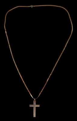 Lot #8034 Prince's Personally-Owned and Stage-Worn Waist Chain and Cross from the Parade Tour - Presented to His Fiance, Susannah Melvoin - Image 4