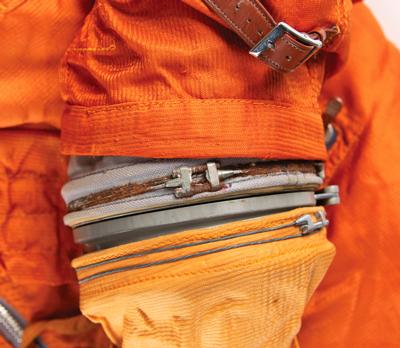 Lot #9934 Cosmonaut SK-1 Vostok Suit (Low-Fidelity Replica) - Image 10