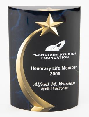 Lot #9459 Al Worden's Membership Award from the Planetary Studies Foundation - Image 1