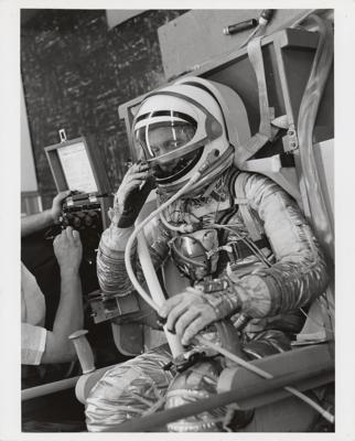 Lot #9086 John Glenn (6) Original Photographs - Image 2