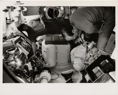 Lot #9724 Skylab (12) Original Vintage Photographs - Image 13