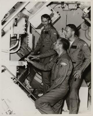 Lot #9724 Skylab (12) Original Vintage Photographs - Image 2