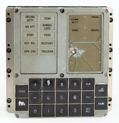 Lot #9638 Apollo Display and Keyboard Assembly (DSKY) - Image 2