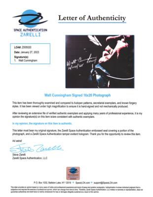 Lot #9190 Walt Cunningham Oversized Signed Photograph - Image 3