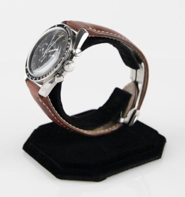 Lot #9009 Apollo-Era Omega Speedmaster Professional Moonwatch (Ref. ST105.012) - Image 2