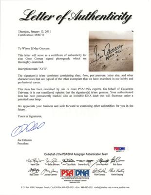 Lot #9559 Gene Cernan Signed Panoramic Photograph - Image 6