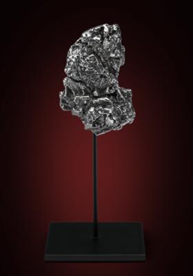 Lot #9946 Campo del Cielo Interlocking Meteorite - Image 2