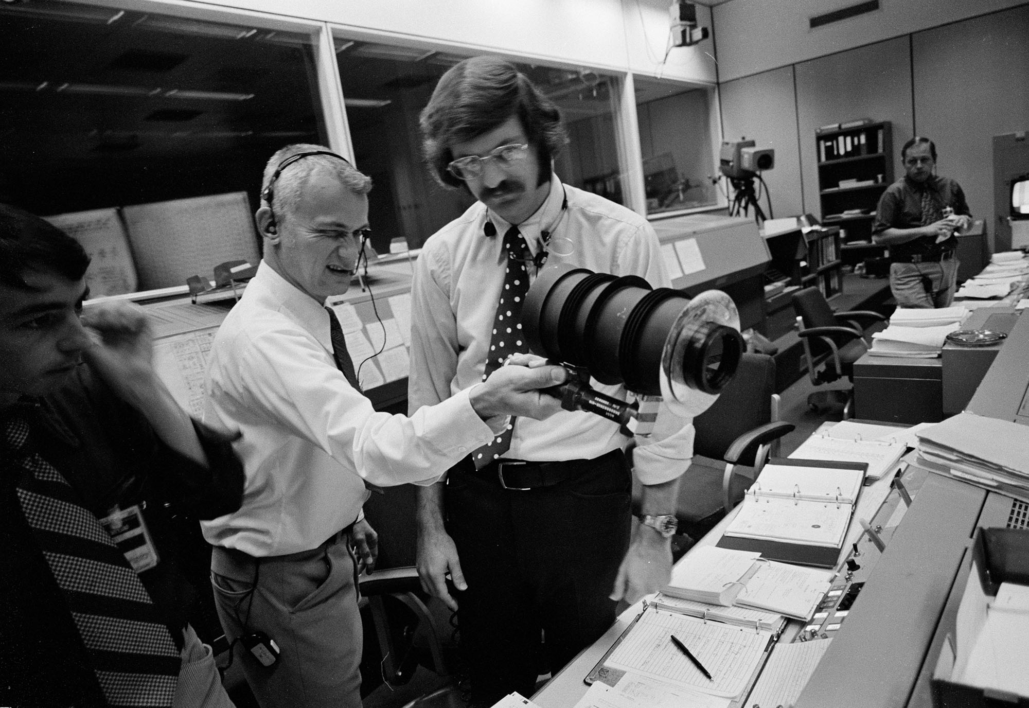 Lot #9008 Neil Hutchinson's Rolex GMT-Master Wristwatch - Image 15