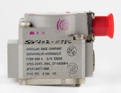 Lot #9117 Mercury-Atlas Launch Vehicle Hydraulic Servo-Valve - Image 3