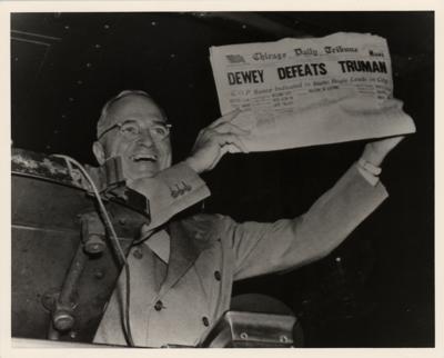 Lot #46 Jimmy Carter Autograph Note Signed and Signed Print - Image 2