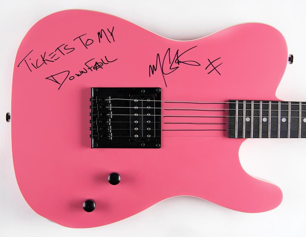 Machine Gun Kelly 直筆サイン _12.JPG?set_id=880000500F