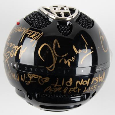 Lot #3671 Lollapalooza 2012 Multi-Signed Microphone - Image 8