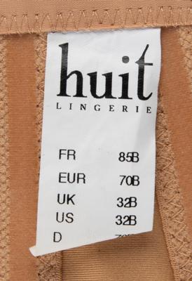 Lot #3685 Amy Winehouse's Personally-Owned Bra - Image 4