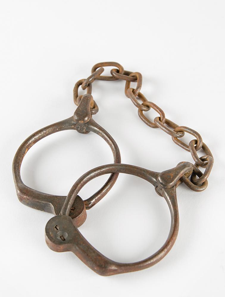 Harry Houdini's Personally-Owned Bean Cobb Leg Irons | RR