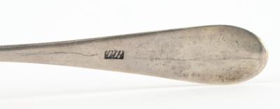 Lot #38 Paul Revere Silver Spoon: Stunning teaspoon hand-crafted by patriot silversmith Paul Revere - Image 5