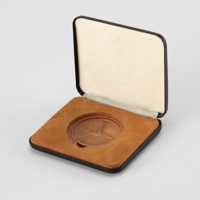 Lot #4142 Montreal 1976 Summer Olympics Copper Participation Medal - Image 3