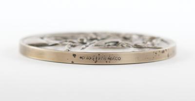 Lot #4143 Lake Placid 1980 Winter Olympics Nickel-Silver Participation Medal - Image 3