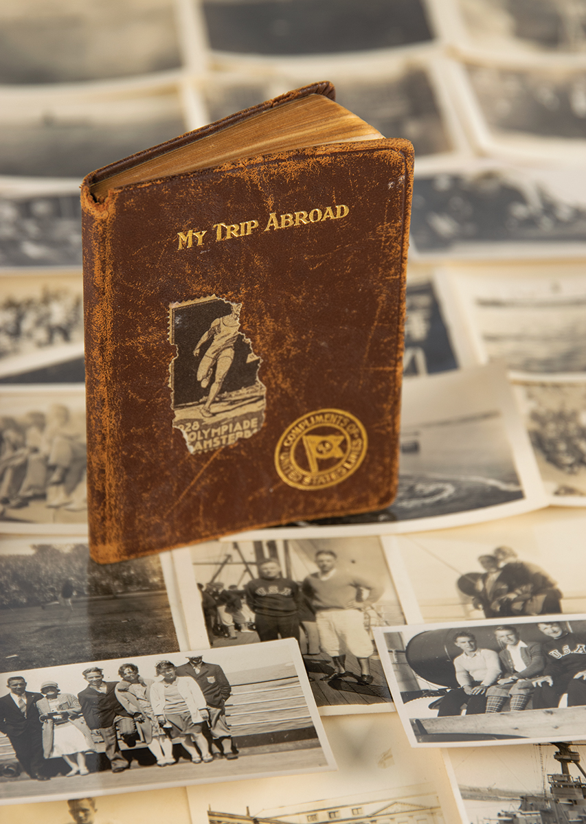 Lot #4322 Amsterdam 1928 Summer Olympics Autograph