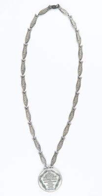 Lot #4070 Perth 1962 British Empire and Commonwealth Games Silver Winner's Medal - Image 3