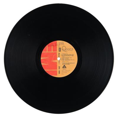 Lot #464 Queen Signed Debut Album - Image 5