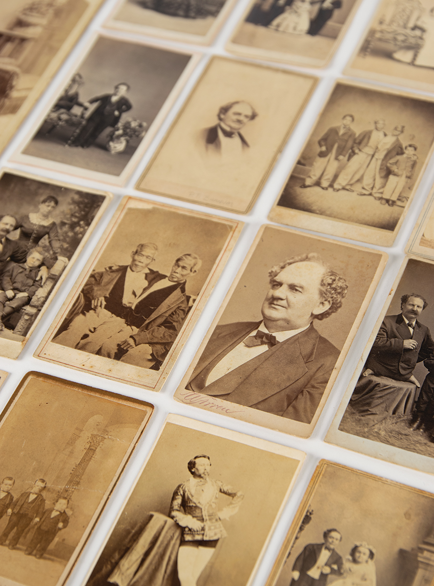 Lot #532 P. T. Barnum and Circus Performers (22) Photographs - Image 7