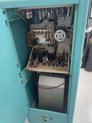 Lot #5051 Bendix G-15, the First Mini-Computer (the third built in 1956) - Image 14