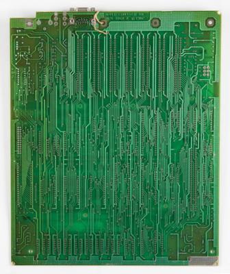 Lot #5021 Apple IIe Bare Logic Board (1982) - Image 2