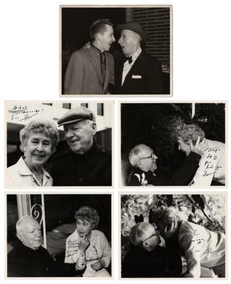Lot #689 Actors (13) Signed Photographs - Image 3