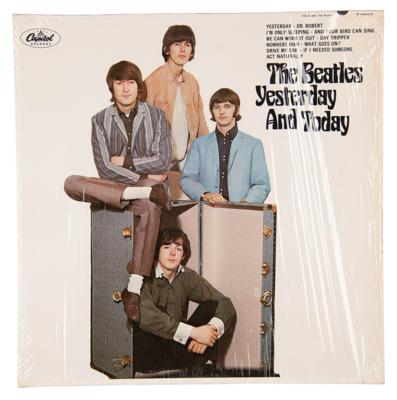 Lot #699 Beatles 'Second State' Mono Butcher Album - Image 1