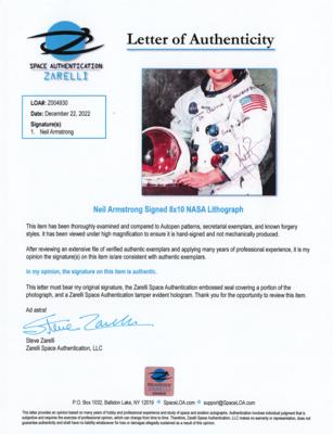 Lot #7102 Neil Armstrong Signed Photograph - Image 2
