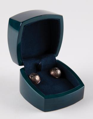 Lot #7183 Al Worden's 'Earth to the Moon' Cufflinks - Image 5