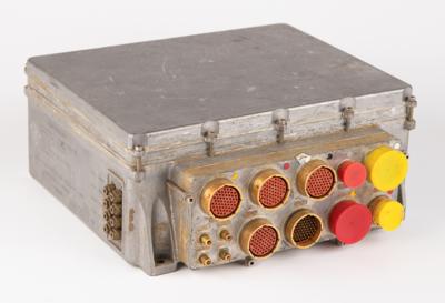 Lot #7256 Apollo Command Service Module Propellant Mixture Control Unit - Image 1