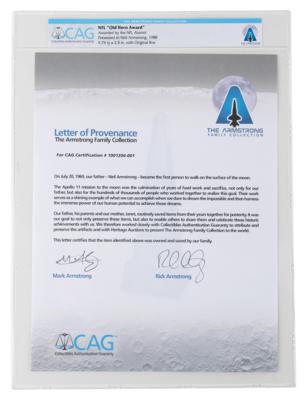 Lot #7101 Neil Armstrong's 1988 NFL Alumni 'Old Hero Award' - Image 5