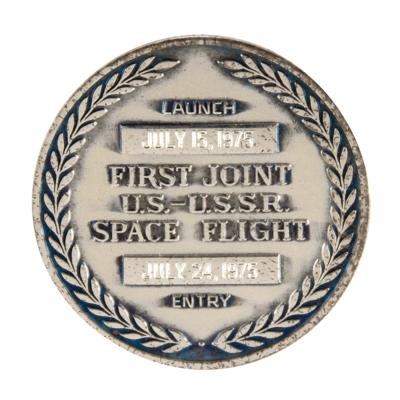 Lot #7287 Apollo-Soyuz Robbins Medallion - From the Personal Collection of Tom Stafford - Image 2