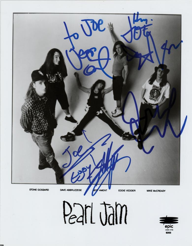 Pearl Jam Signed Photograph | RR Auction