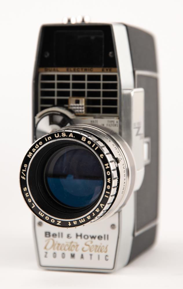 Bell&Howell ベル&ハウエル ZOOMATIC 8㎜フィルムカメラ Bell & Howell Zoomatic Director Series 8mm Movie Camera