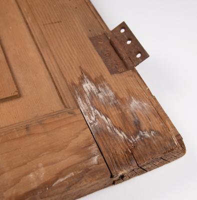 Lot #21 White House Door/Shutter with Hinges - Image 5