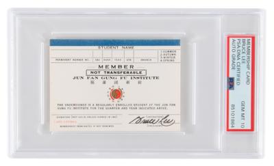 Lot #458 Bruce Lee Signed Membership Card for the First Jun Fan Gung Fu Institute - PSA GEM MT 10 - Image 1