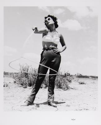 Lot #517 Elizabeth Taylor Limited Edition Oversized Photograph by Frank Worth - Image 1