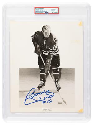 Lot #7489 Bobby Hull Signed Photograph - PSA GEM