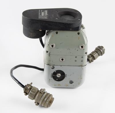 Lot #2228 KB-16A 70mm Night Strike Camera with Capping Shutter - Image 7