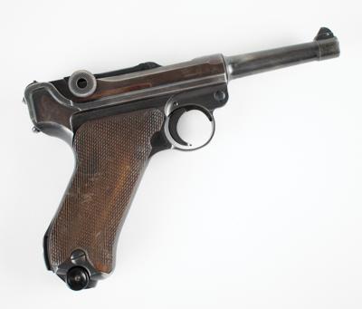 Lot #2186 WWII German P.08 Luger Pistol by Mauser with Holster - Image 3
